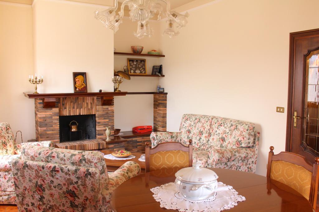 Apartament House In Caramagna Imperia Pokój zdjęcie